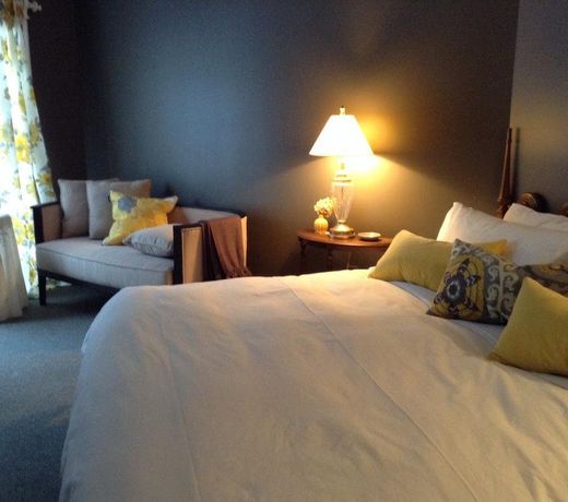 Green River Inn
