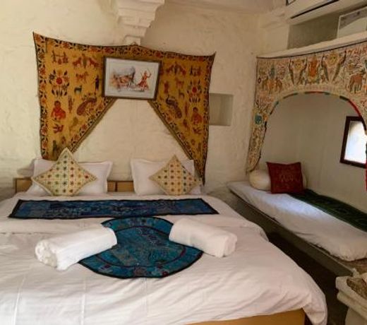 Shiva Guest House