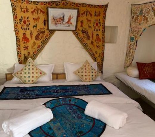 Shiva Guest House