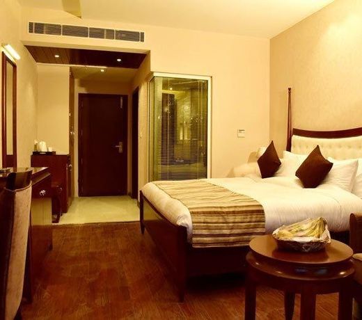 Seasons Hotel & Resorts Nainital