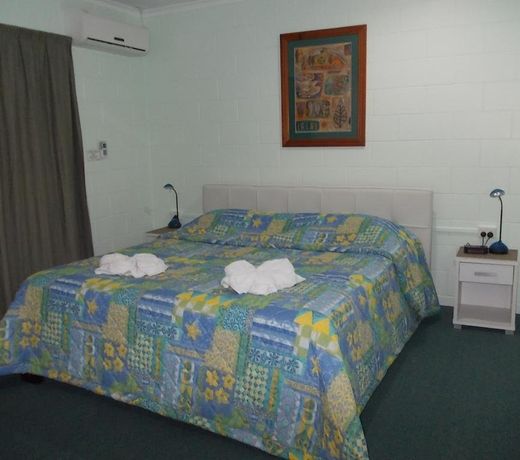 SeaEagles Beach Resort