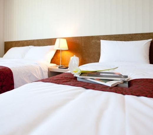 Pinehill Hotel
