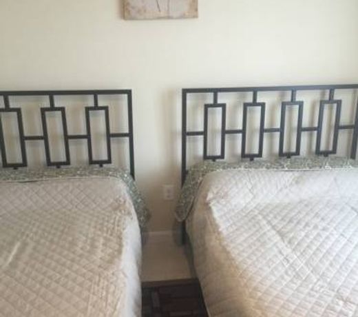 Misquamicut Beach Front Inn