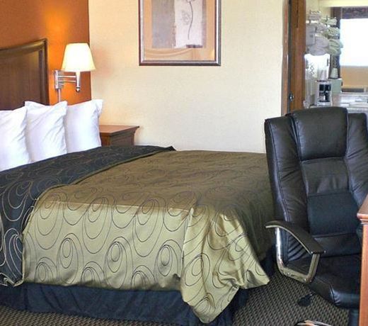 Budget Host Inn - Baxley