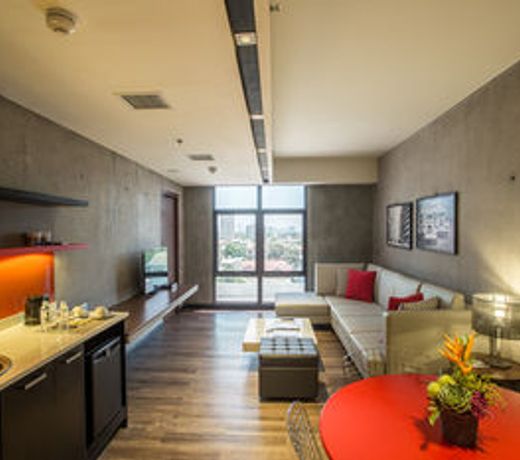 The B Hotel Quezon City