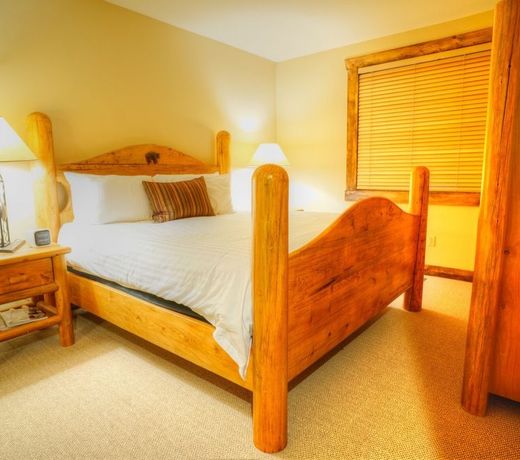 Abode at Black Bear