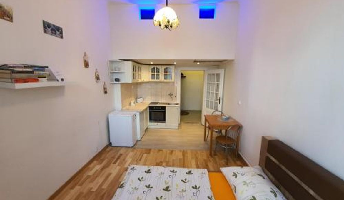 Get Prague Flat Slovenska