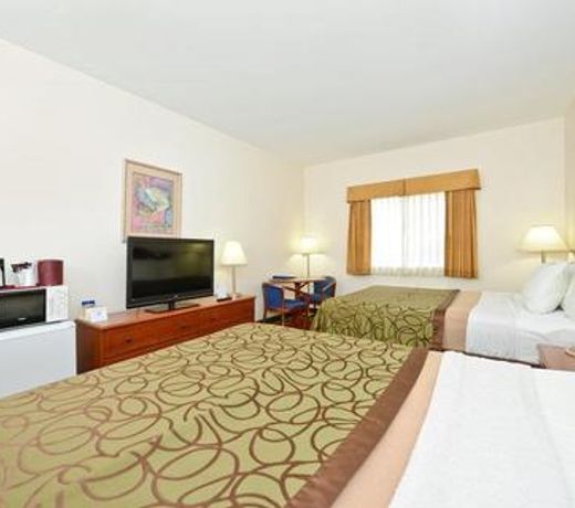 Best Western Plus Wakeeney Inn and Suites