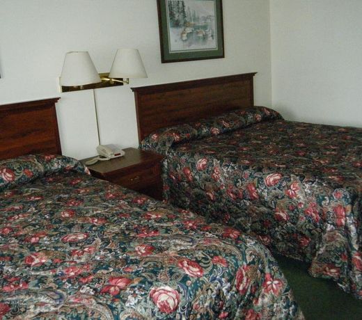 Lake Cadillac Resort