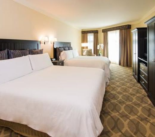 West Inn & Suites