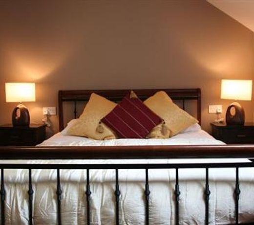 Leaside Hotel