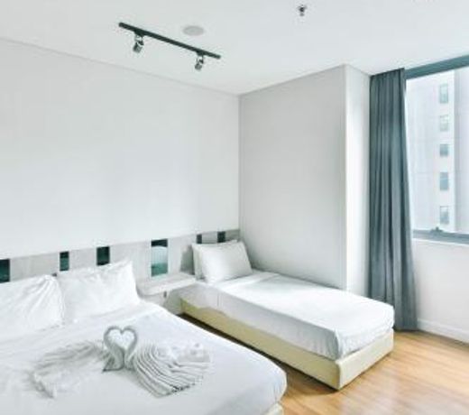 Summer Suites Residences by Subhome