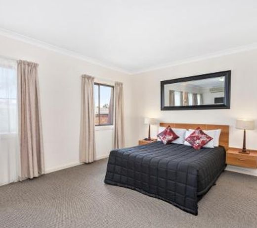 Comfort Inn Centrepoint Motel