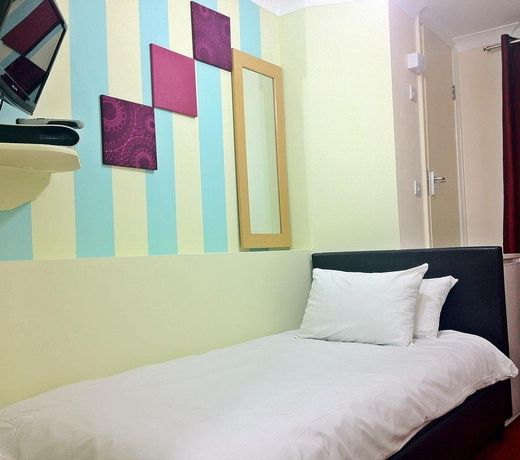 City View Hotel - Roman Road Market