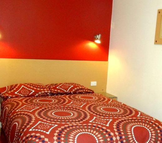 Cattrall Park Motel