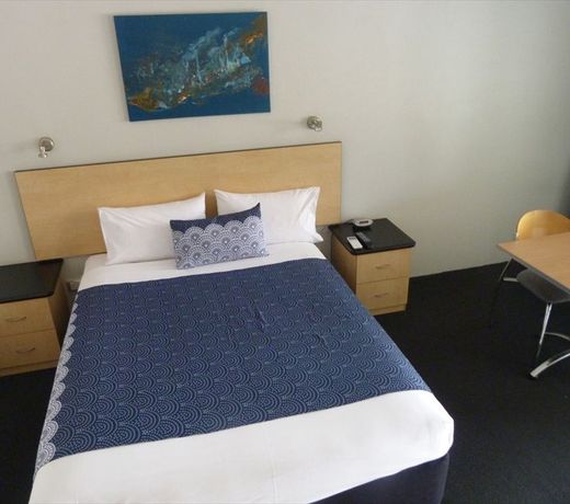 Alara Motor Inn