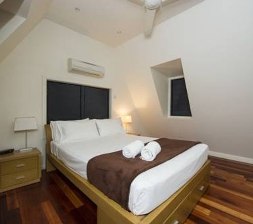 Canopy Chalets