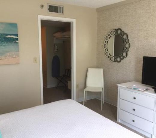 Brighton Suites Hotel