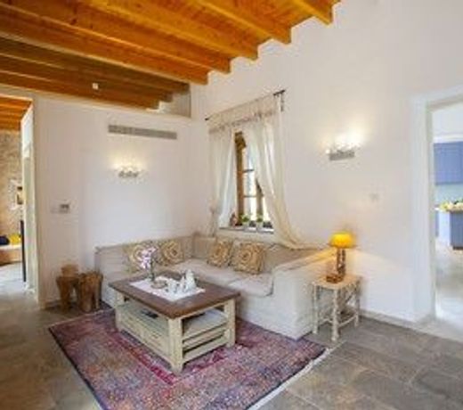 Mesogi Stone Cottage