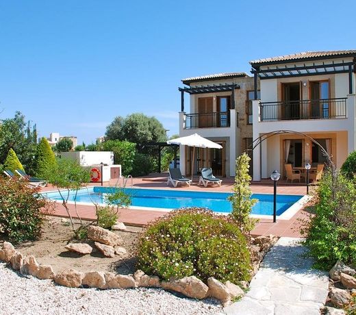 2 bedroom Villa Oleander with private pool and garden, Aphrodite Hills Resort