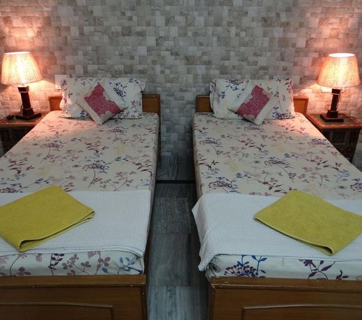N.Homestay