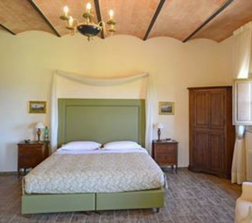 Villa Renieri