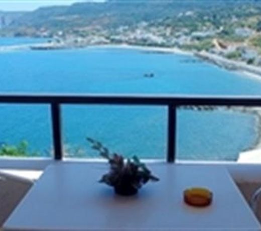 Marou Hotel
