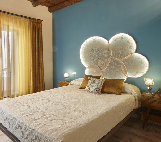 Hotel Galería Essentia