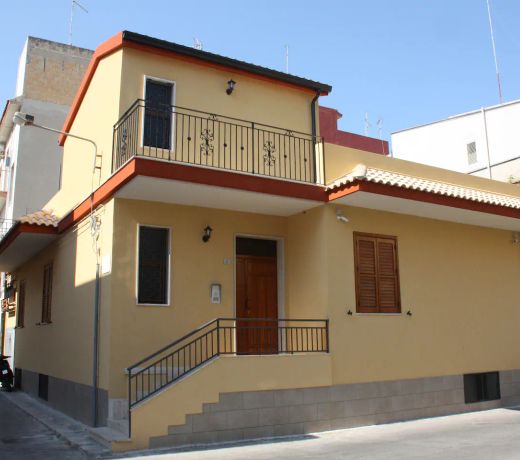 Casa Viola