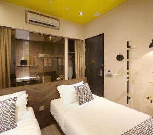Hotel Yan