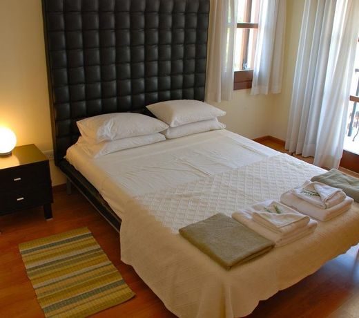 3 bedroom Villa Limni with private pool and gardens, Aphrodite Hills Resort