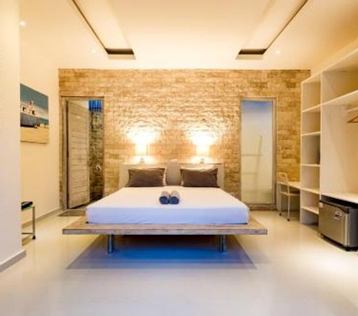 Tamoa Boutique Hotel