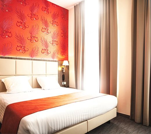 Dansaert Hotel