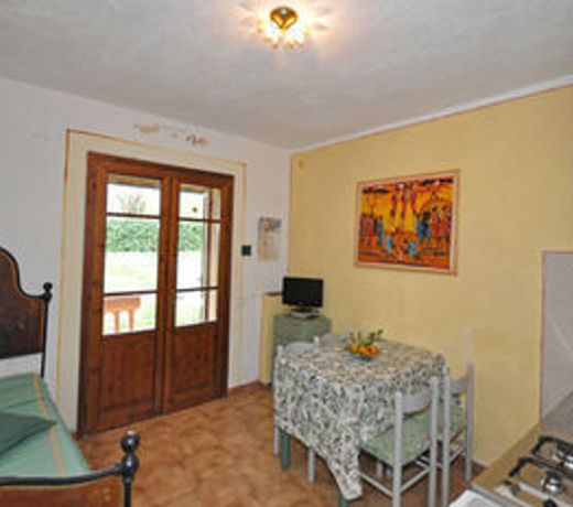 Suvereto