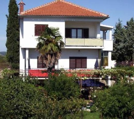 Apartment Zena