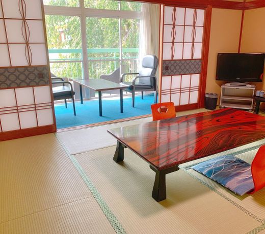 Izunagaoka Onsen Kona Honten