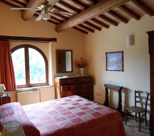 Spacious Holiday Home in Cagli with Garden