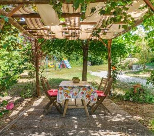 Holiday Home Rondine 06