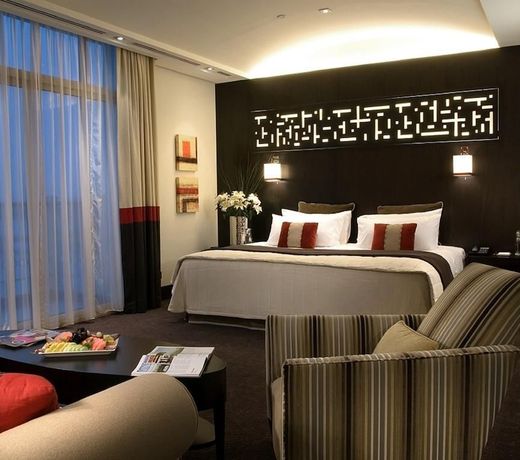 Address Montgomerie