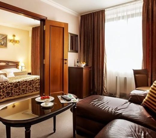 Chichikov Hotel