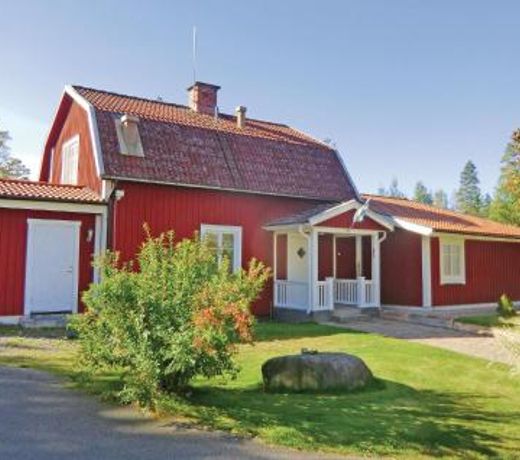 Nice home in Orrefors with 5 Bedrooms and WiFi