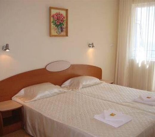 HOTEL TANITA