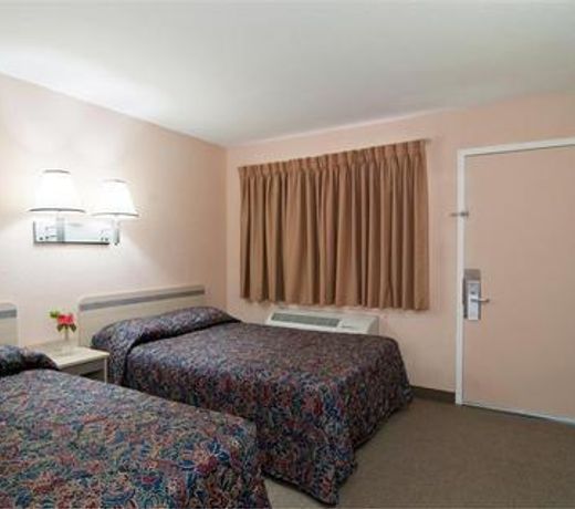 Americas Best Value Inn and Suites Groves