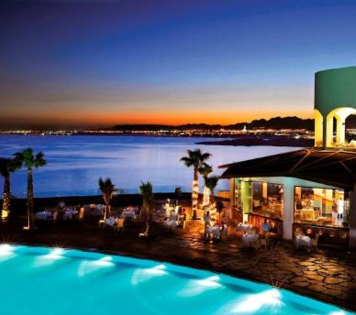 Reef Oasis Blue Bay Resort & Spa