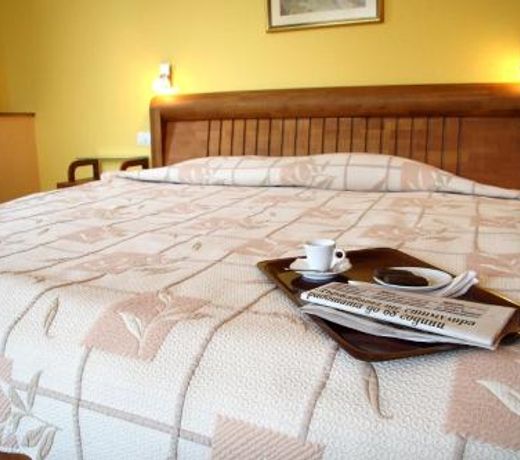 LUCKY LIGHT BOUTIQUE HOTEL & SPA