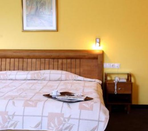 LUCKY LIGHT BOUTIQUE HOTEL & SPA