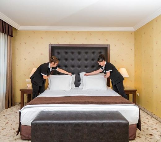 Maxi Park Hotel & Spa