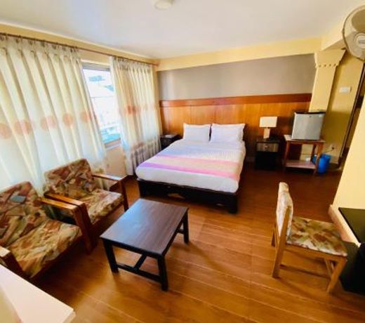 Hotel Vajra Inn & Apartments