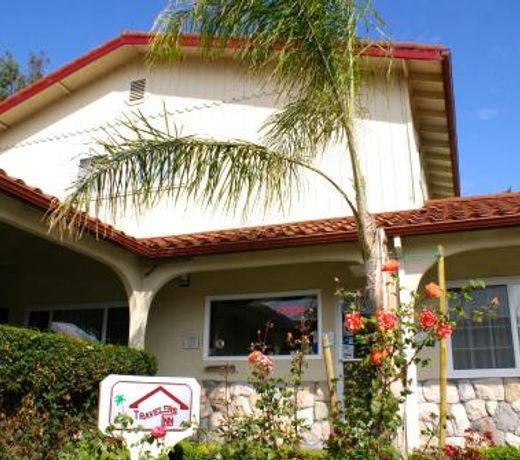 Travelers Inn