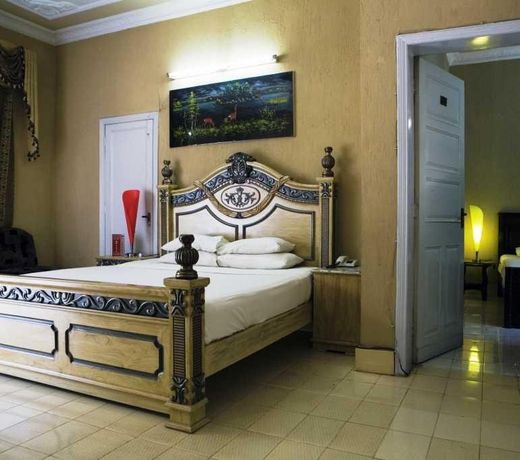 New Cape Grace Guest House